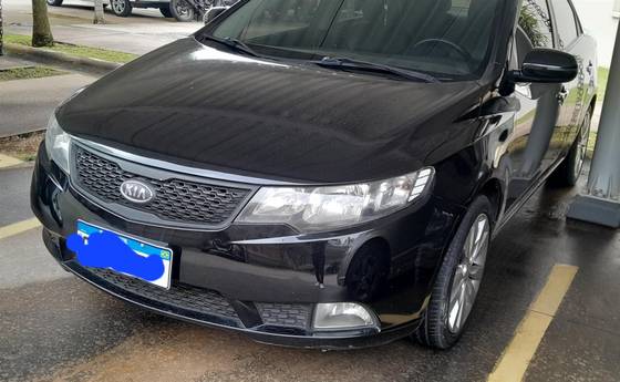 KIA CERATO 1.6 SX3 16V GASOLINA 4P AUTOMÁTICO